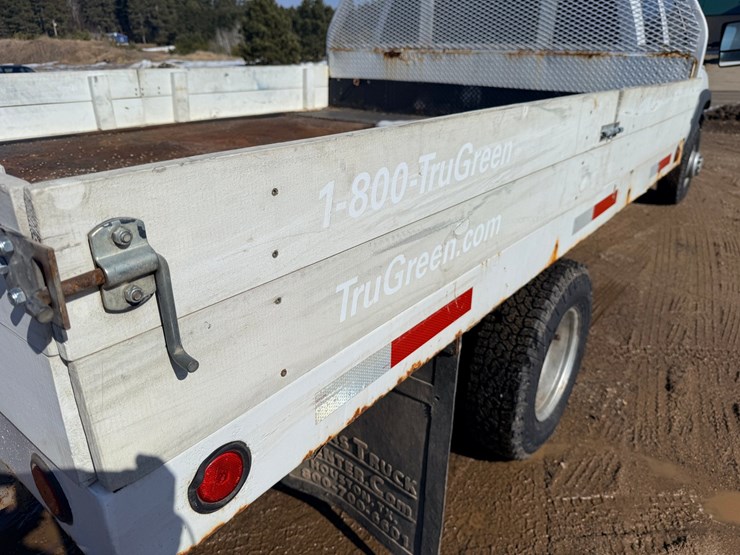 2006-chevrolet-3500hd-image-23