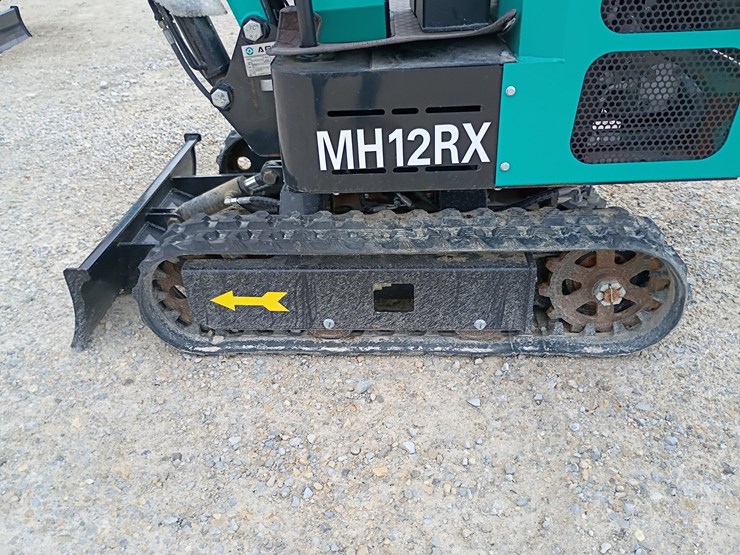 #24170-•-2025-agt-mh12rx-mini-excavator-image-10
