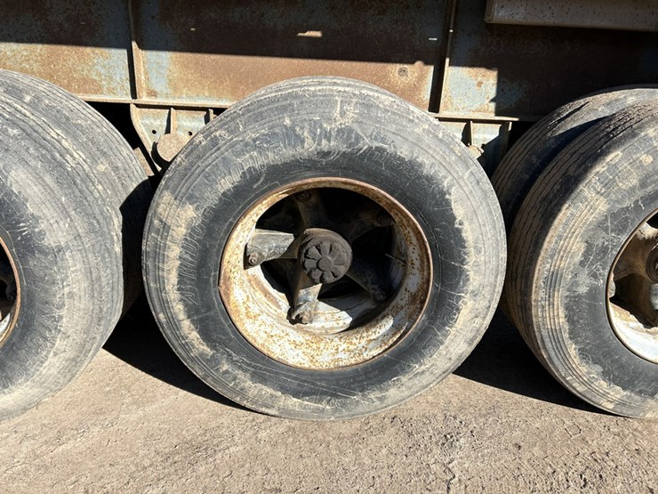 axle-end-dump-image-34