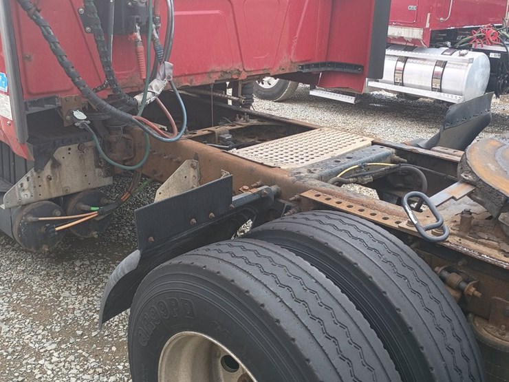 2012-international-prostar-image-22