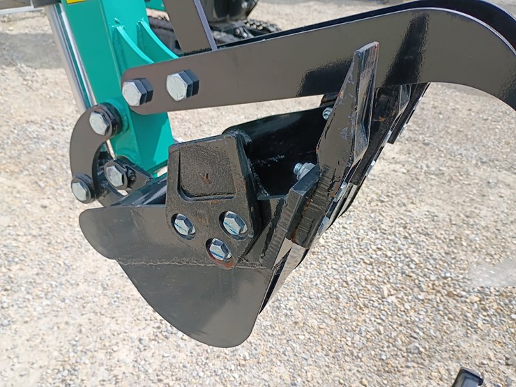 #24170-•-2025-agt-mh12rx-mini-excavator-image-19