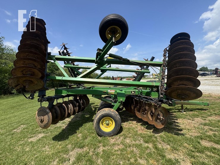 john-deere-630-image-6