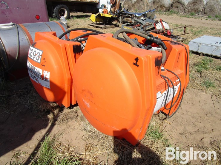 poly-liquid-totes-w/pumps-image-5