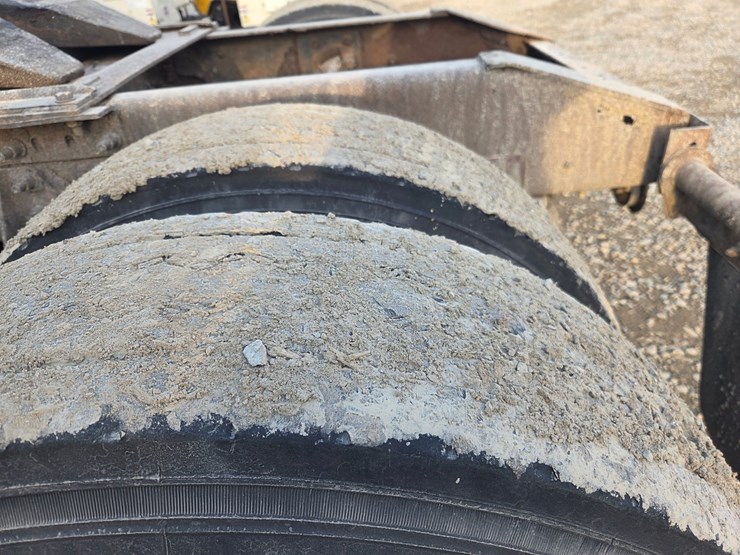 2005-caterpillar-c13-image-83