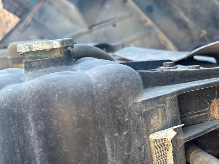 2006-international-7600-image-27