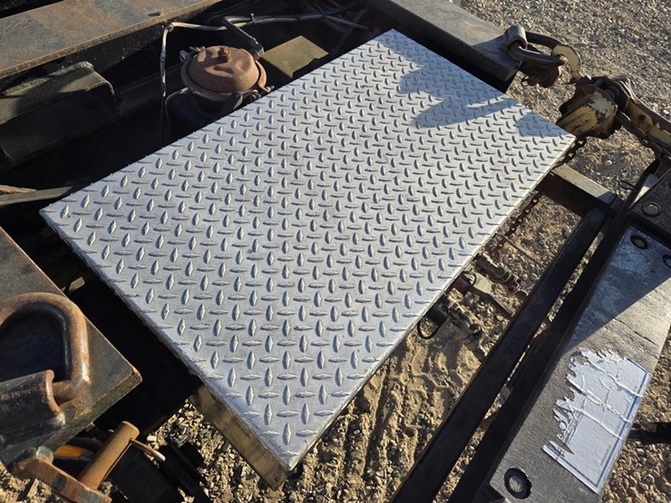 2006-massey-ferguson-8-image-25