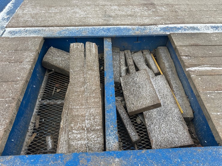 2022-globe-lowboy-image-24