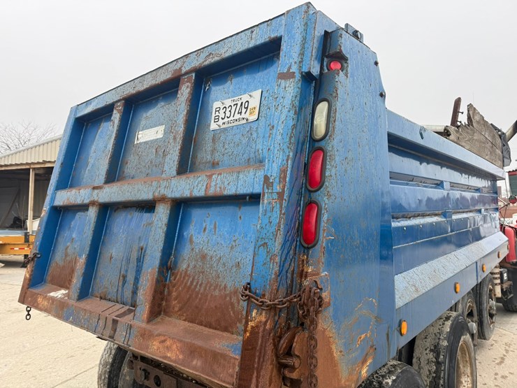 mack-dm688s-image-13