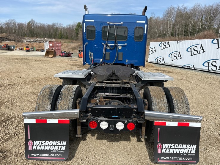 2019-kenworth-t680-image-4