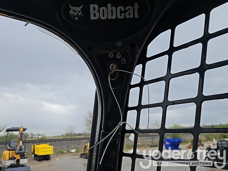 2017-bobcat-t650-image-26