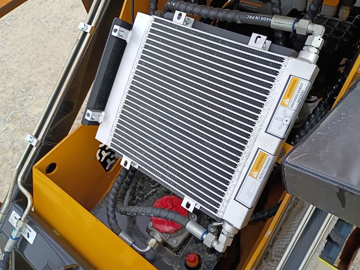 #24171-•-2025-agt-mx-mrt14-mini-skid-steer-image-18