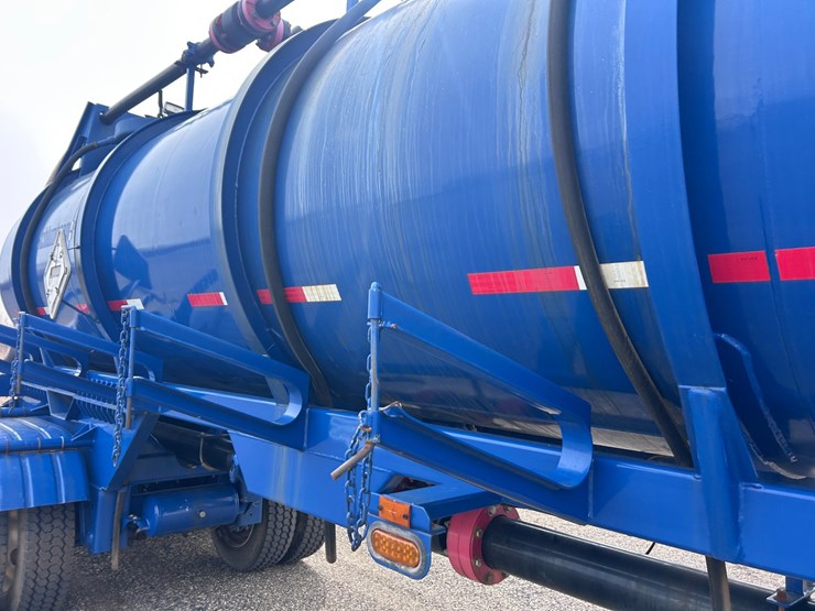 #1003-•-2017-worley-welding-works-tanker-trailer-image-20