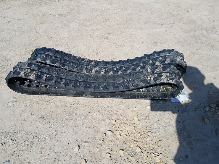 #l19-040-•-tpm-mini-rubber-tracks-image-1