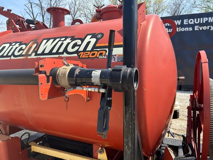 ditch-witch-fx60-image-17