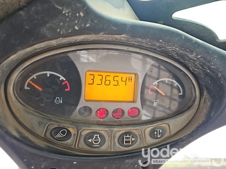 2017-bobcat-t650-image-28