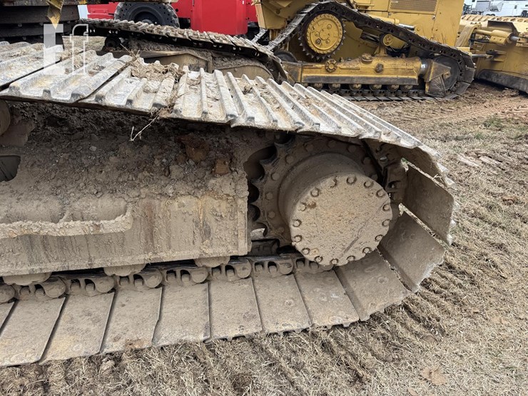 deere-230-lc-image-11