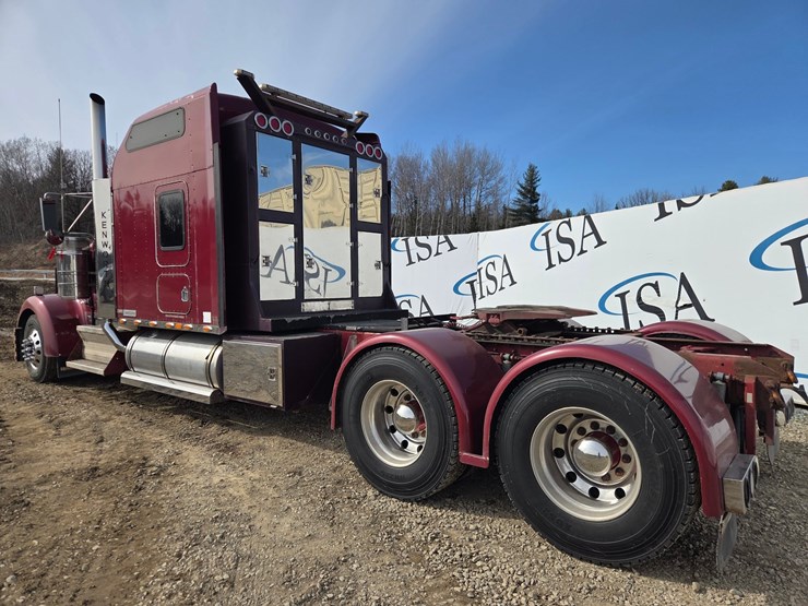 2006-kenworth-w900-image-3