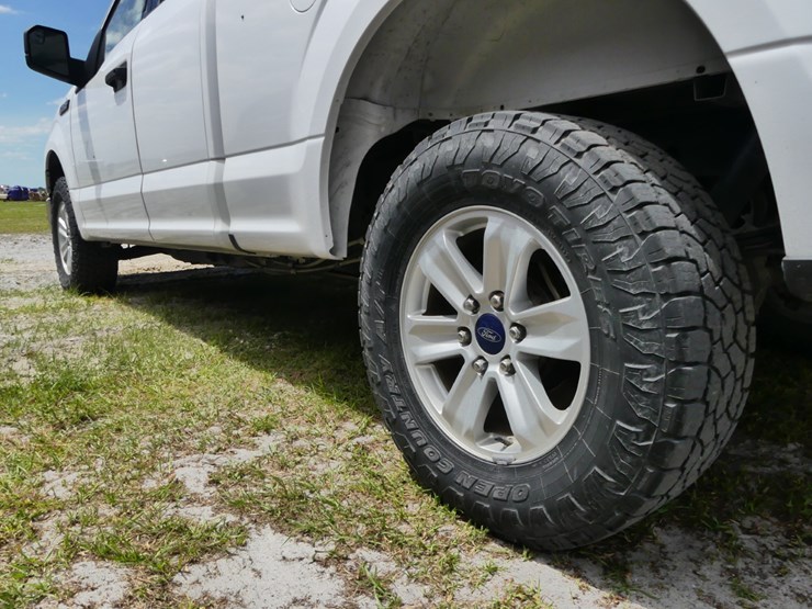 2017-ford-f150-xlt-image-5