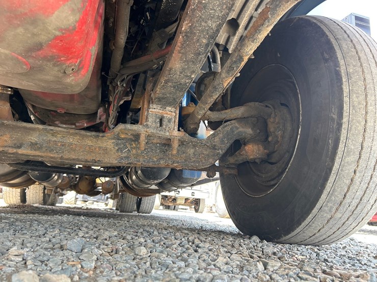 2017-kenworth-t660-image-29