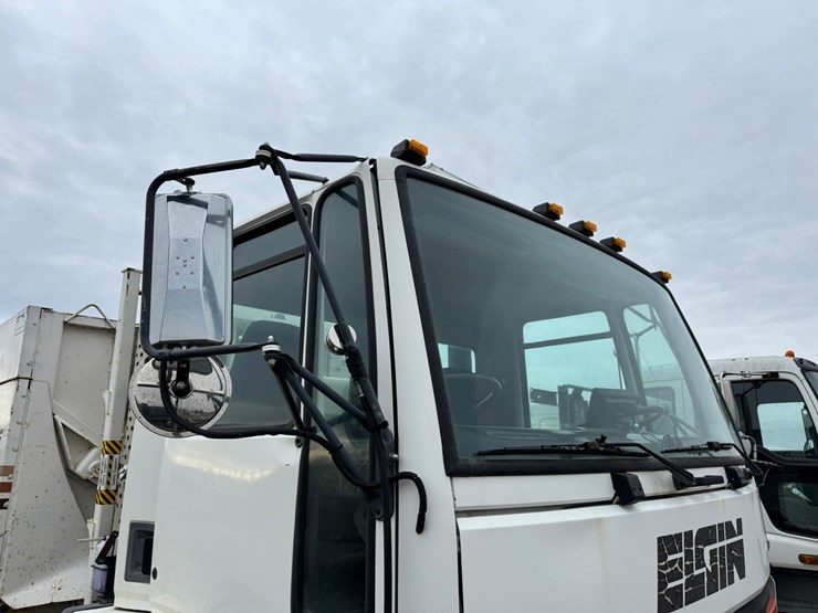 1997-elgin-eagle-e-image-15