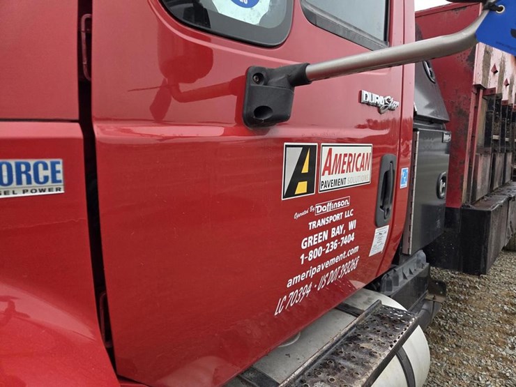 2013-international-durastar-4300-image-17