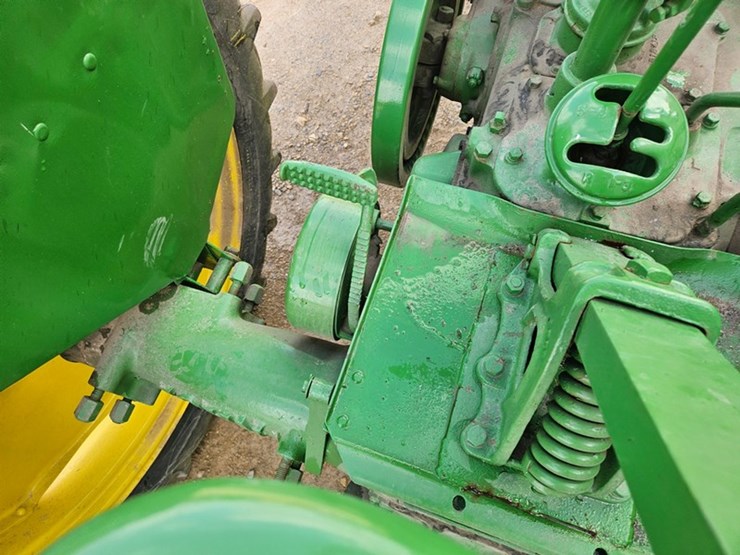 john-deere-model-b-image-26