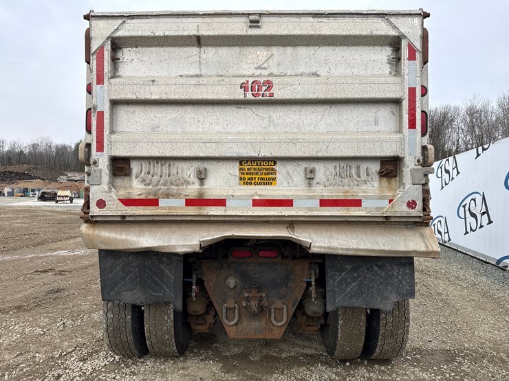 2006-massey-ferguson-8-image-4