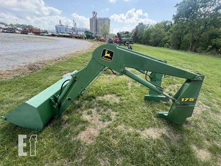 john-deere-175-image-8