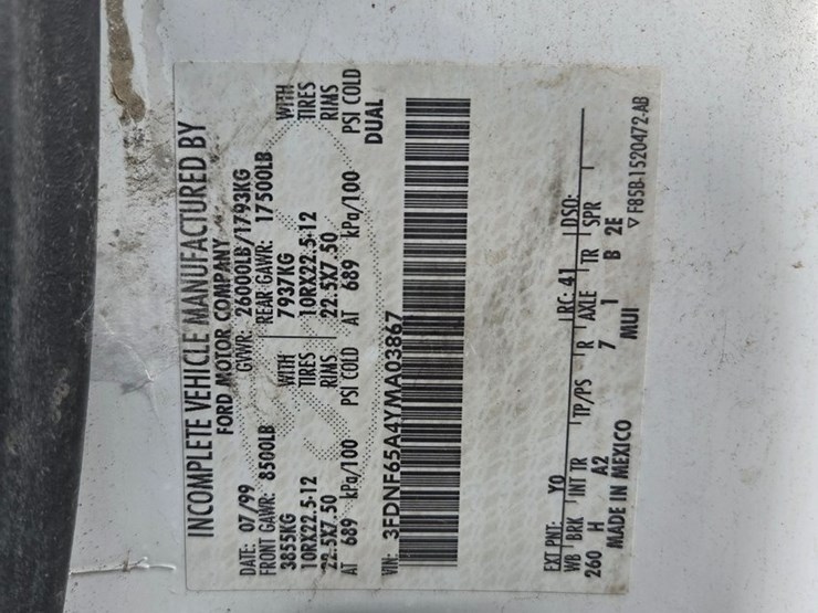 2000-ford-f650-image-73