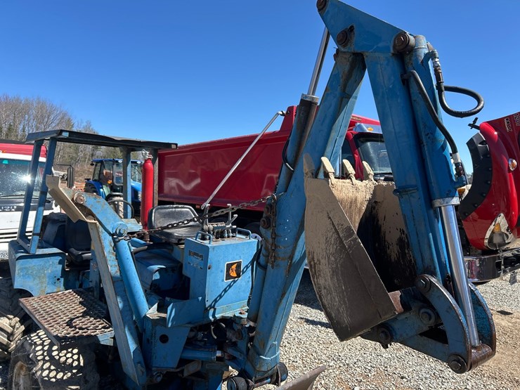 ditch-witch-r65-image-5