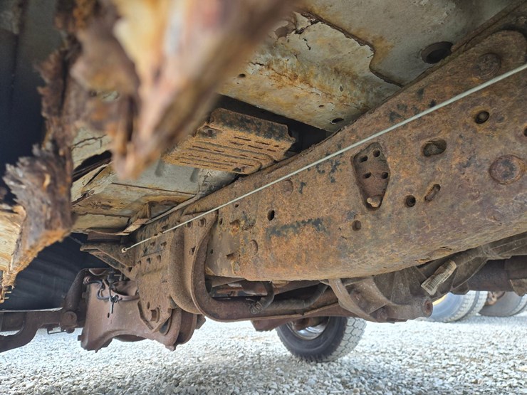 2008-ford-f550-image-31