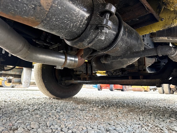 1998-massey-ferguson-8-image-87