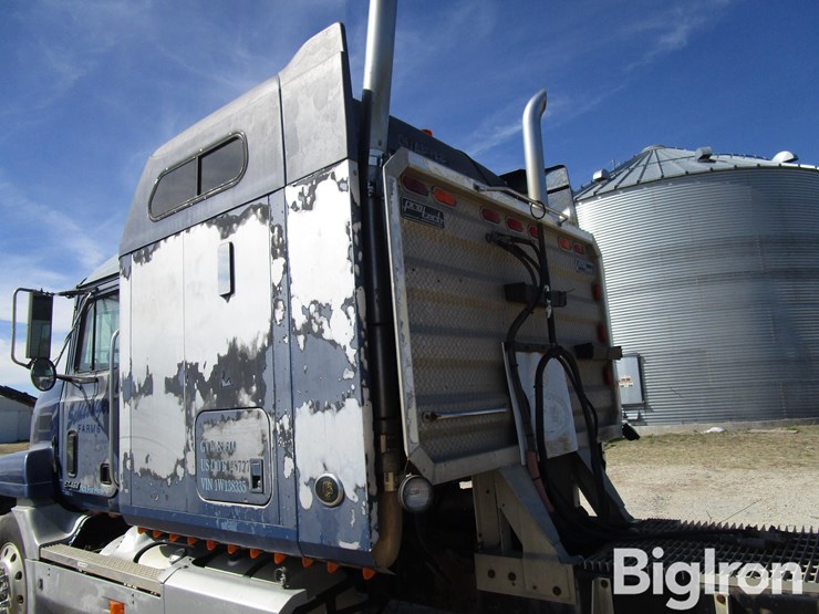 2001-mack-ch613-image-9