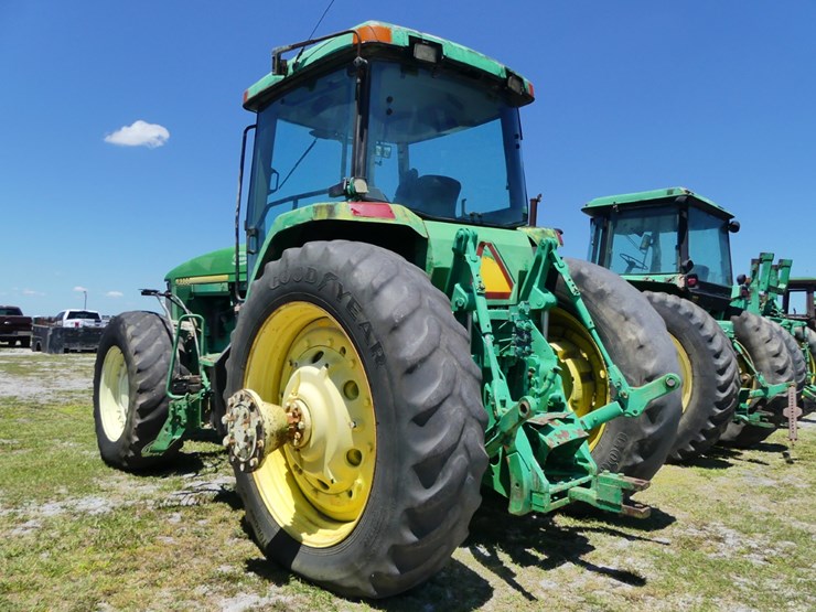 john-deere-8300-image-4
