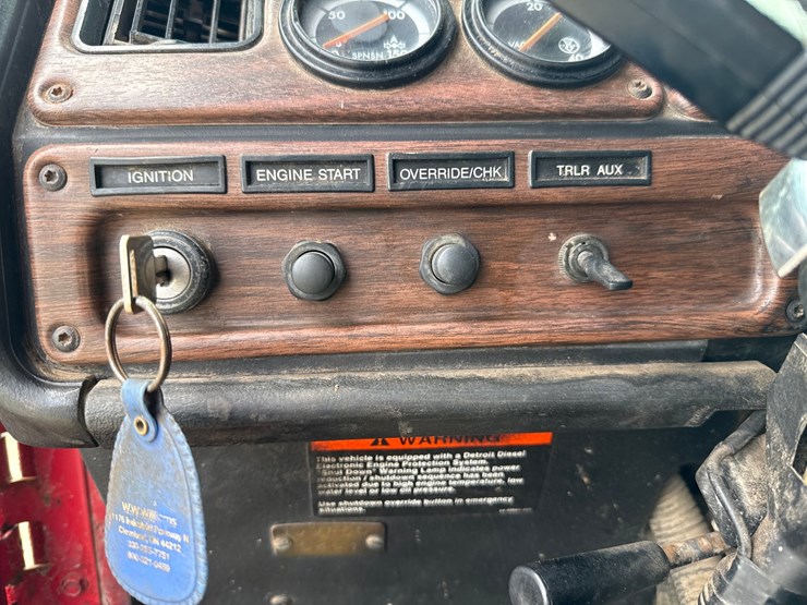 1998-massey-ferguson-8-image-65