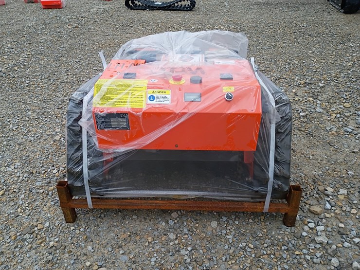 #l19-016-•-2026-tpm-remote-control-lawn-mower-w/-blade-image-7