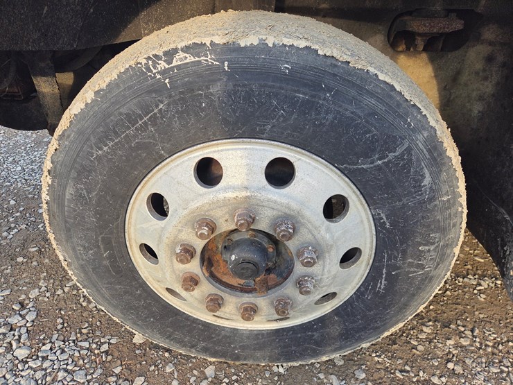 2005-caterpillar-c13-image-74