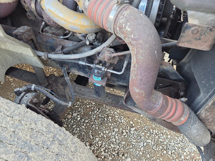 2005-caterpillar-c13-image-50