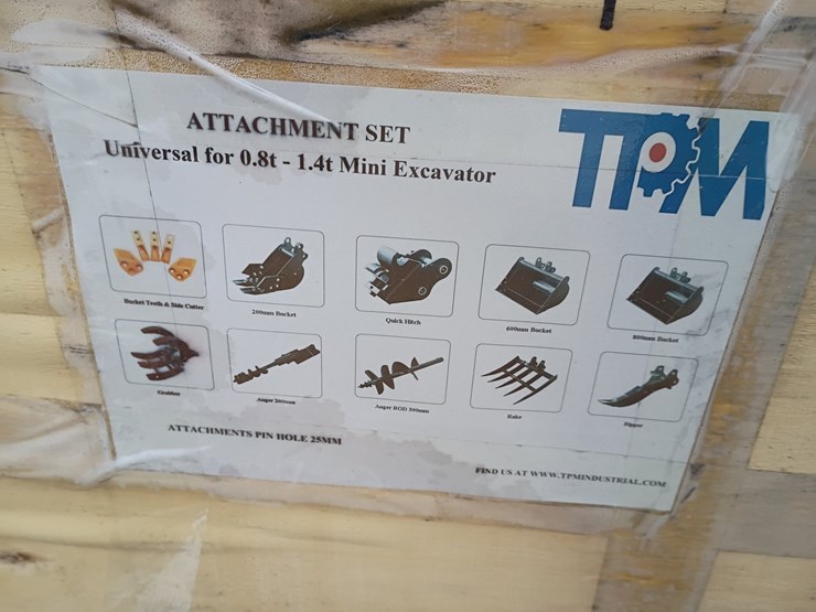 #l19-027-•-tpm-mini-excavator-attachment-set-image-1