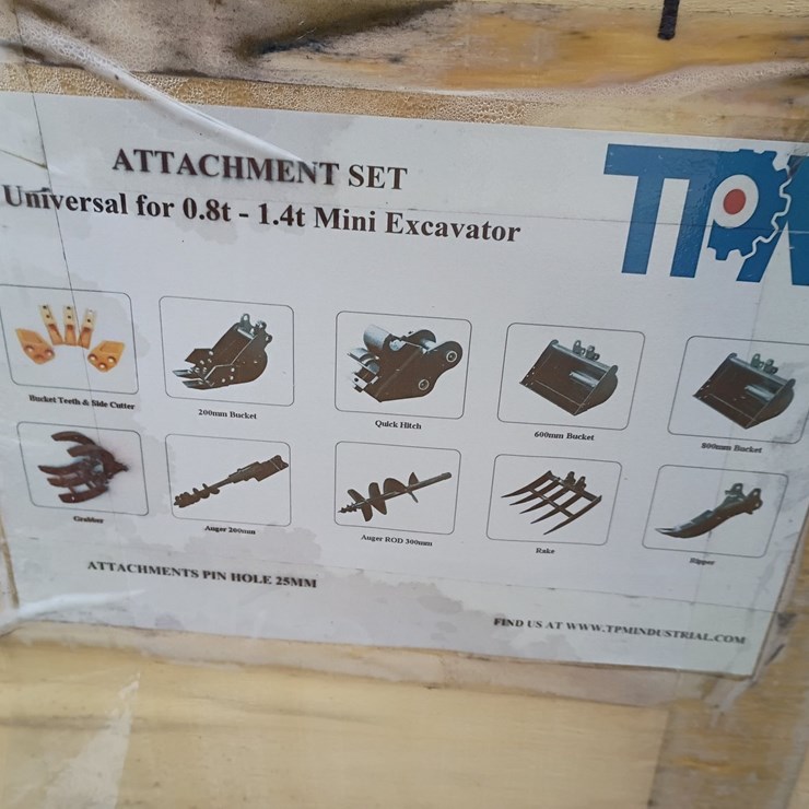 #L19-027 • TPM Mini Excavator Attachment Set