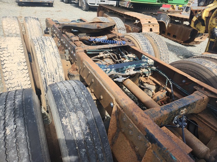 1985-kenworth-w900-image-27