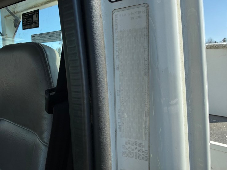 #1070-•-2012-freightliner-boom/crane-truck-image-66