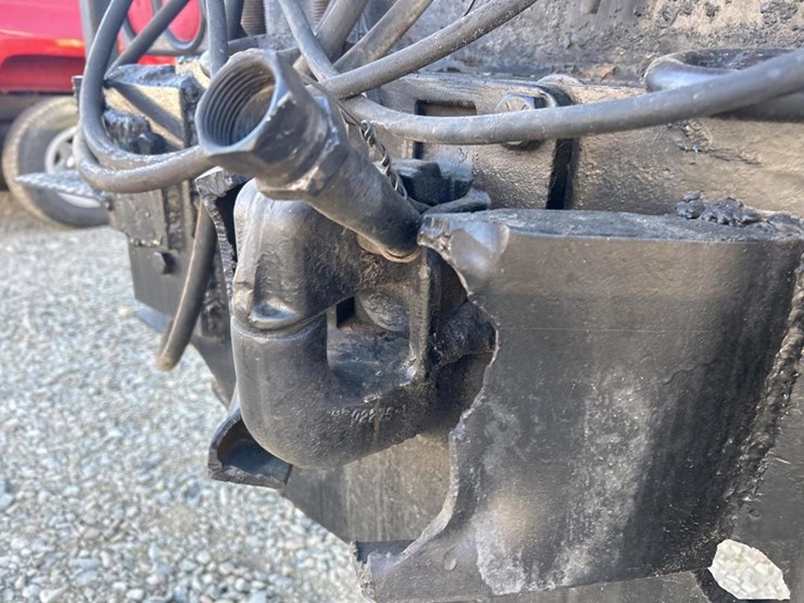 2001-mack-ch613-image-47