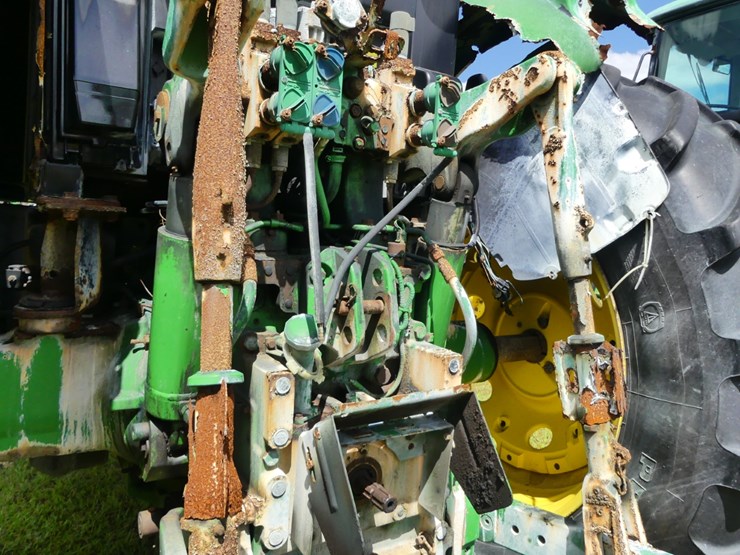 2016-john-deere-6155m-image-6