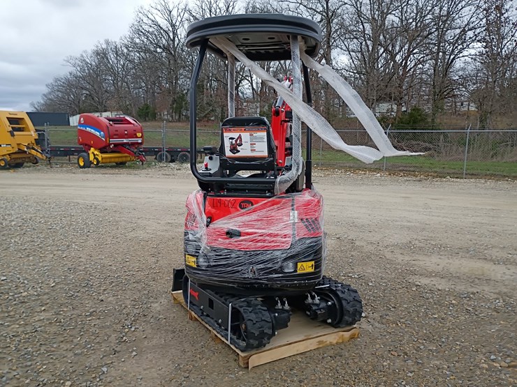 #l19-002-•-2026-tpm-16h-mini-excavator-image-2