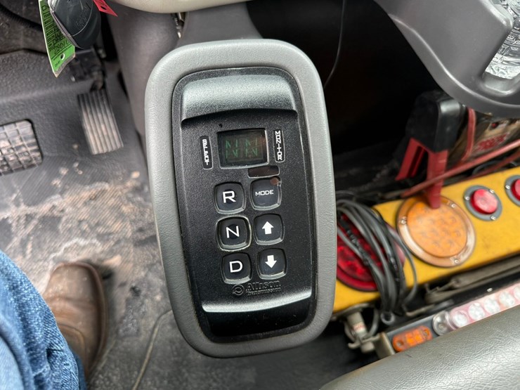 2013-international-4400-sba-image-38