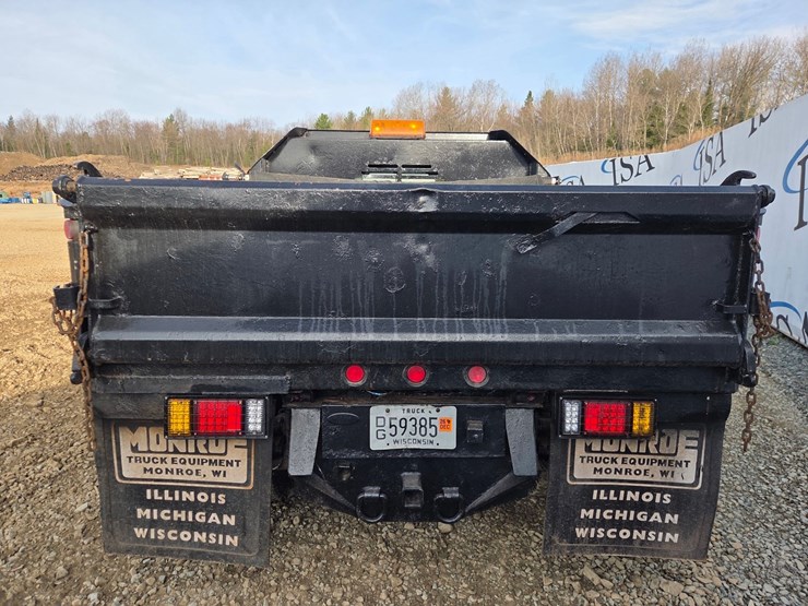 2005-chevrolet-3500-image-4