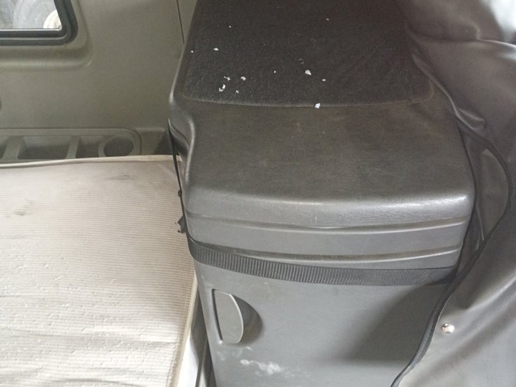 2012-international-prostar-image-70