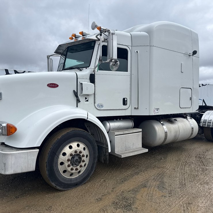 2013 PETERBILT 365