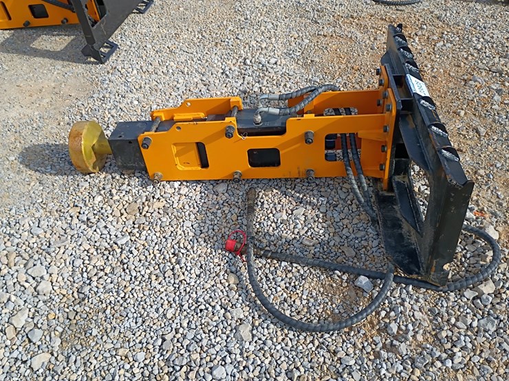 #23928-•-pile-hammer-skid-steer-attachment-image-1